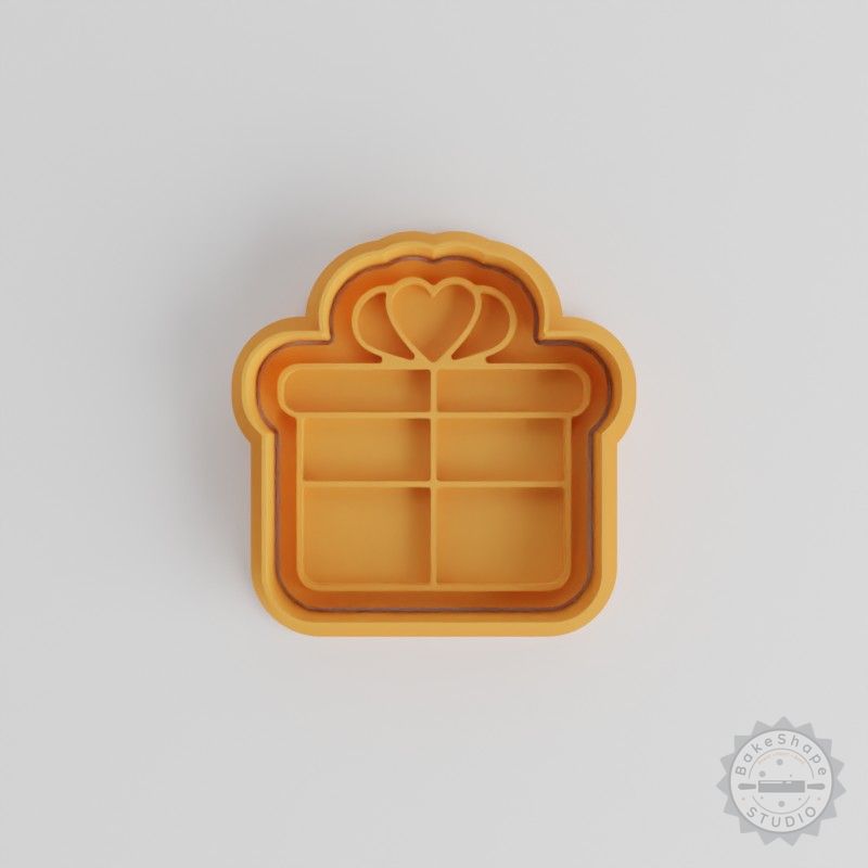Gift Box with Shape Cutter and Stamp for Cookies and Fondant, 6-Piece Set, Perfect Party or Holiday Present