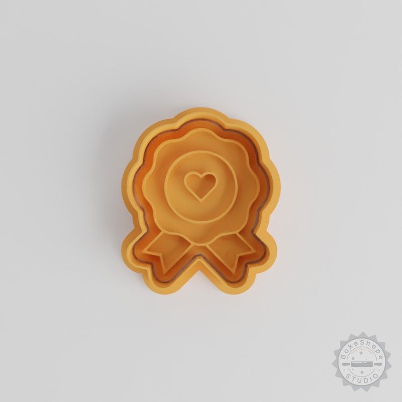 Heart Badge Cookie Cutter and Stamp Set, 6 Piece, S/M/L Sizes, Perfect for Fondant and Baking Decorations