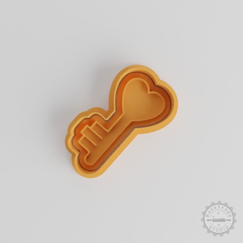 Heart Key Cookie Cutter & Stamp Set, Perfect for Fondant, 3 Sizes (S/M/L), 6-Piece Collection